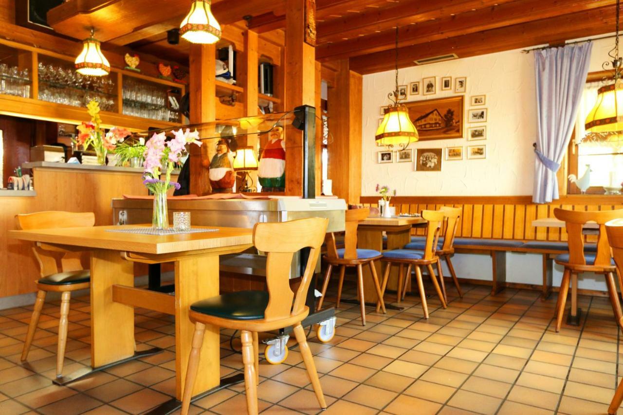 Hotel - Restaurant Hirschen - Werneths Landgasthof Beim Europa- Park Rust Rheinhausen Eksteriør billede